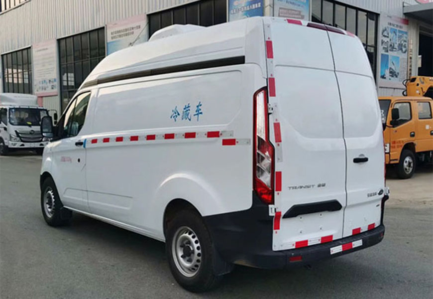 江鈴福特全順V362冷藏車